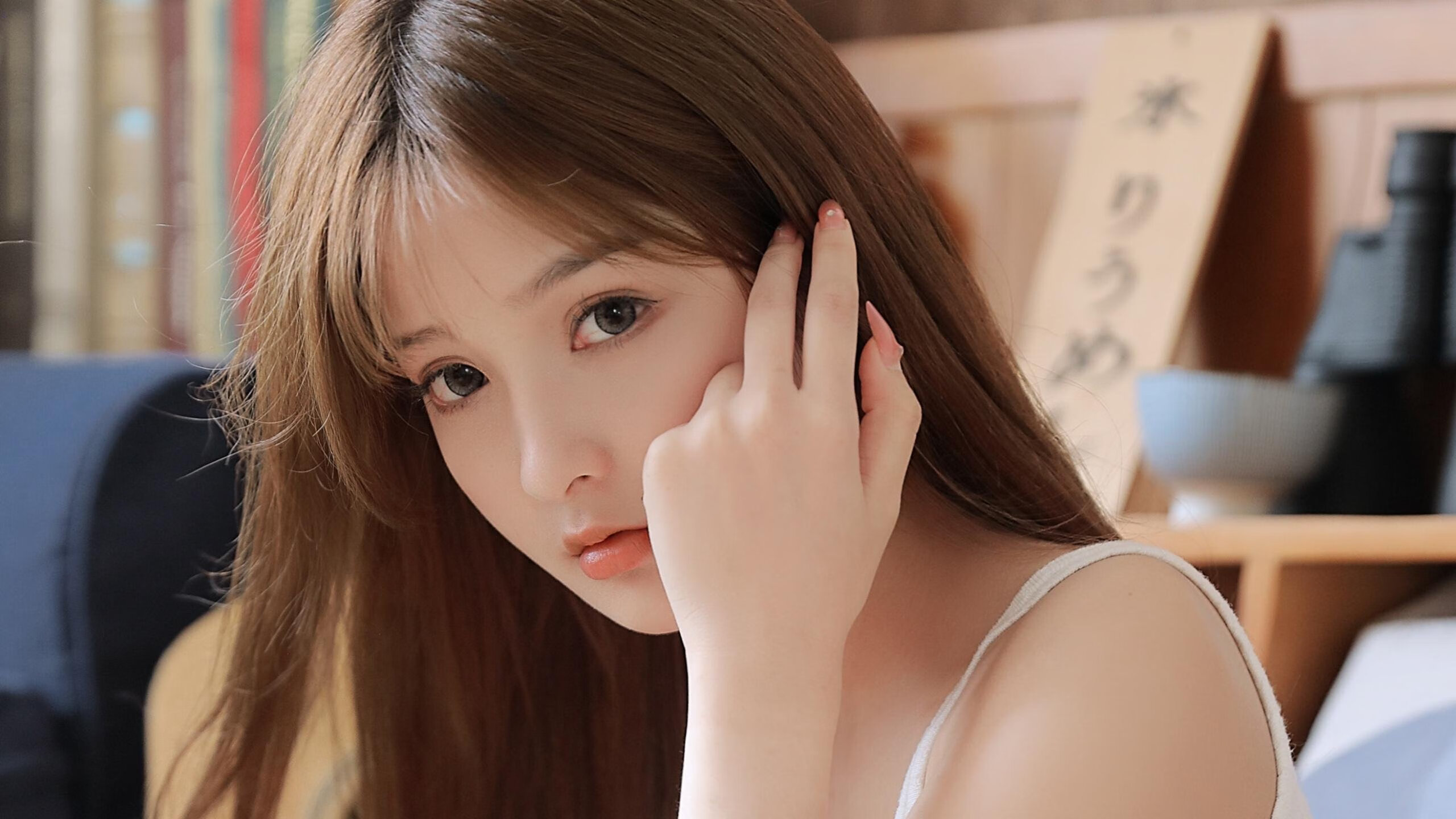 观众热情高涨，女足比赛助力狂潮掀起，女足比赛现场